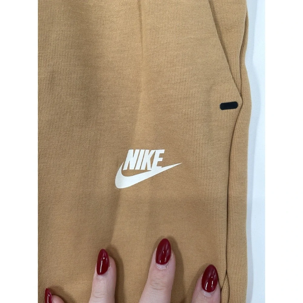 Nike Sportswear Tech Fleece Joggers Pants‎ Sweatpants Elemental Gold CU4495-722